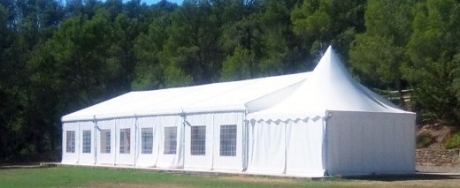 Carpa de la masia rural la Figuera Festum